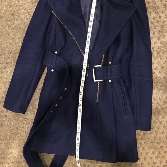 SOLD-Kenneth Cole, Wool Coat, - Picture 8 of 8